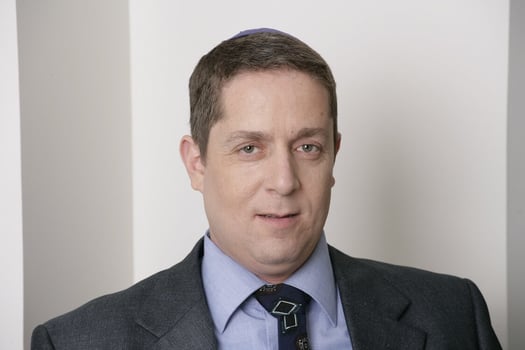 משה ארנסט, משנה למנכל כלל, סיוון פרג
